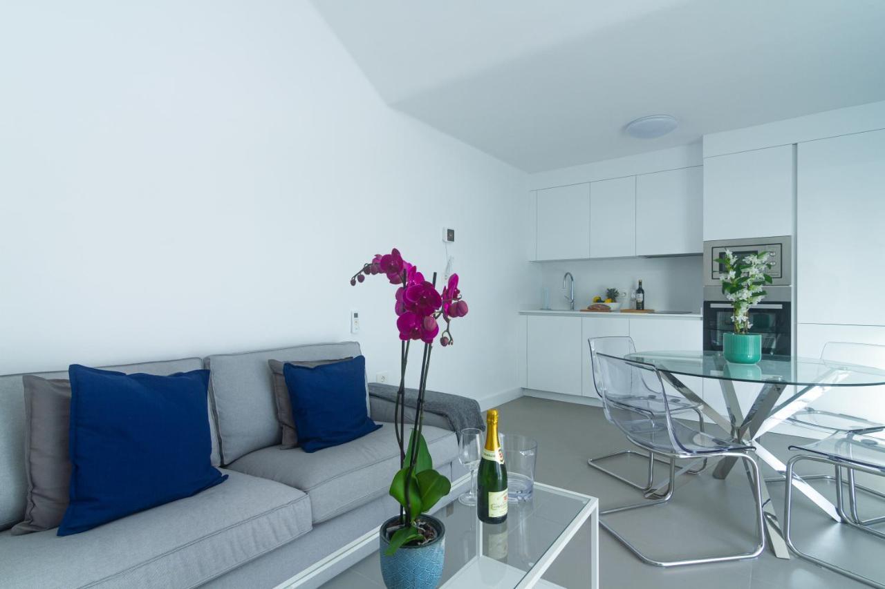 Rooms & Suites Princesa Leticia 卡门港 外观 照片