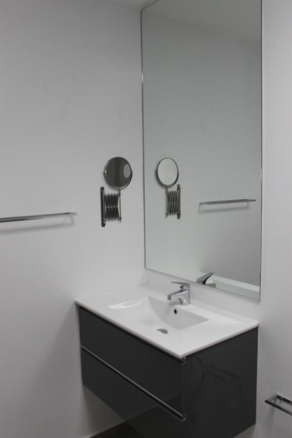 Rooms & Suites Princesa Leticia 卡门港 外观 照片
